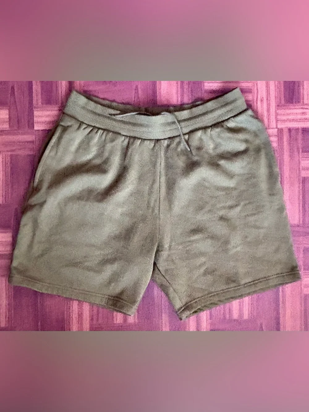 The North Face Olive Green Men’s Athletic Shorts Size XL